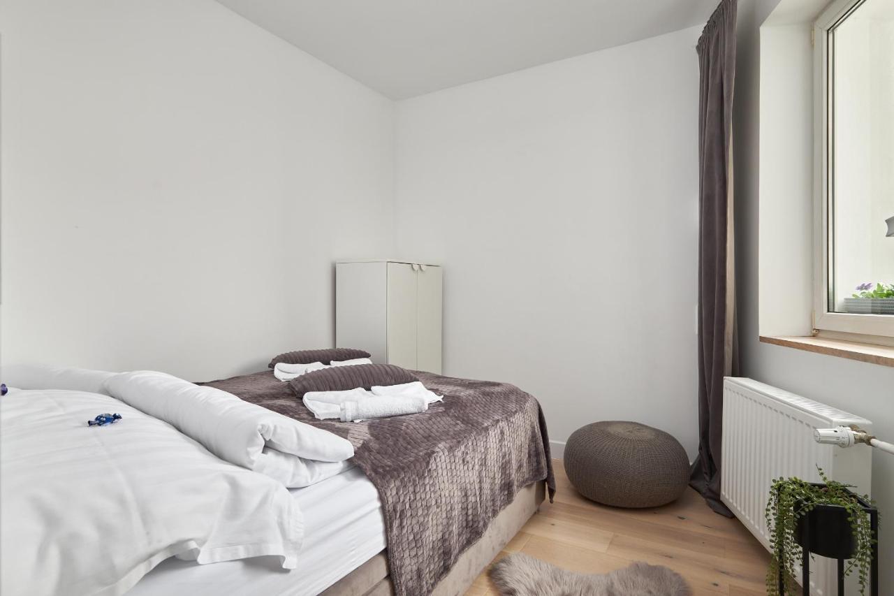 Platinum - Parking - Klimatyzacja - Winda - Self Check In Apartment Breslau